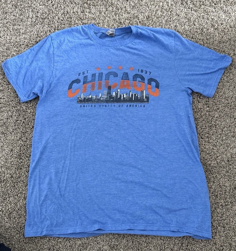 Chicago Skyline Graphic T Shirt Blue Orange Short Sleeve USA Souvenir Tee Large